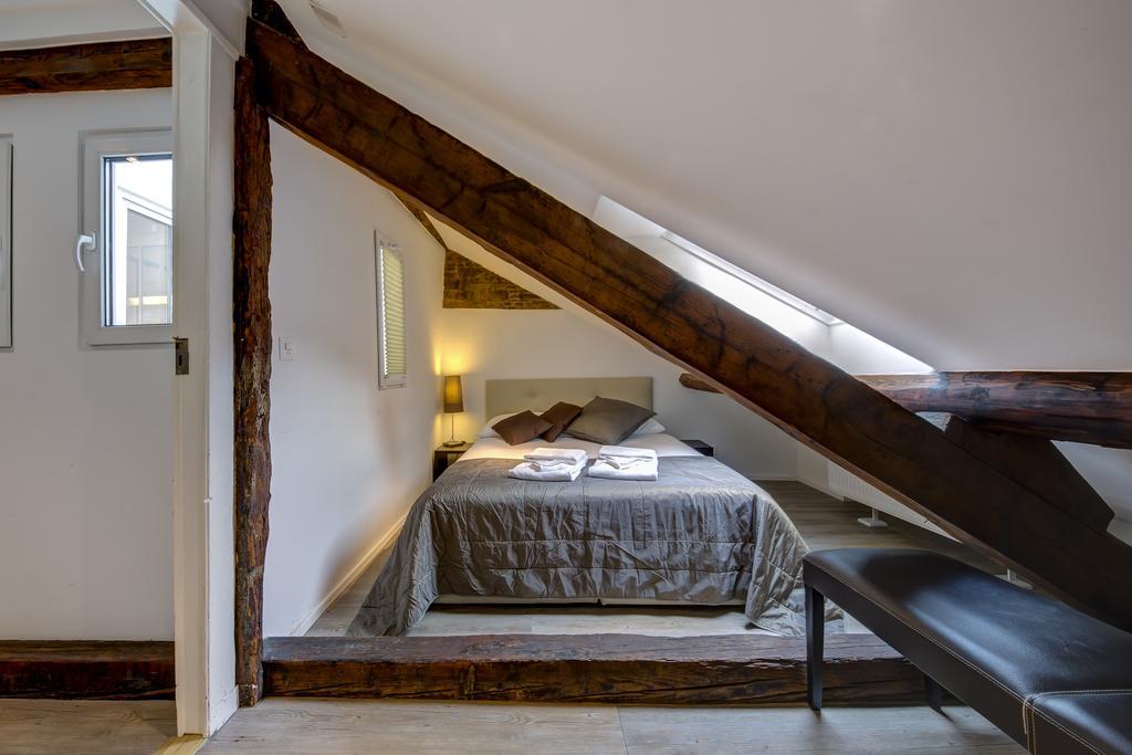 Hotel Du Raisin Lausanne Exterior photo